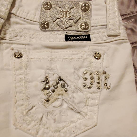 White Miss Me shorts size 24 - Picture 3 of 4